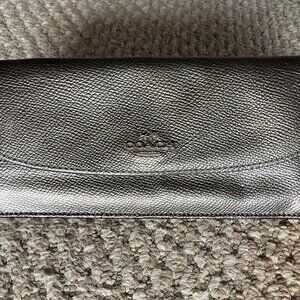 COACH Slim Envelope Wallet in Metallic Crossgrain Leather USED LtGold/Platinum
